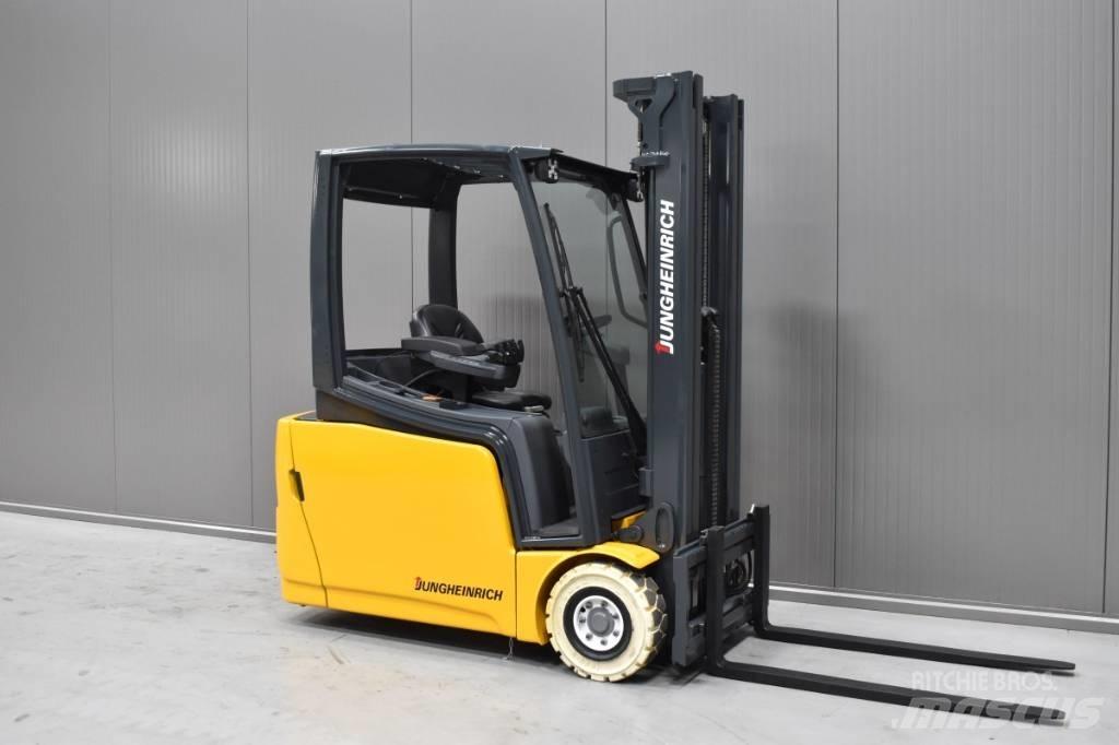 Jungheinrich EFG 216 Електронавантажувачі