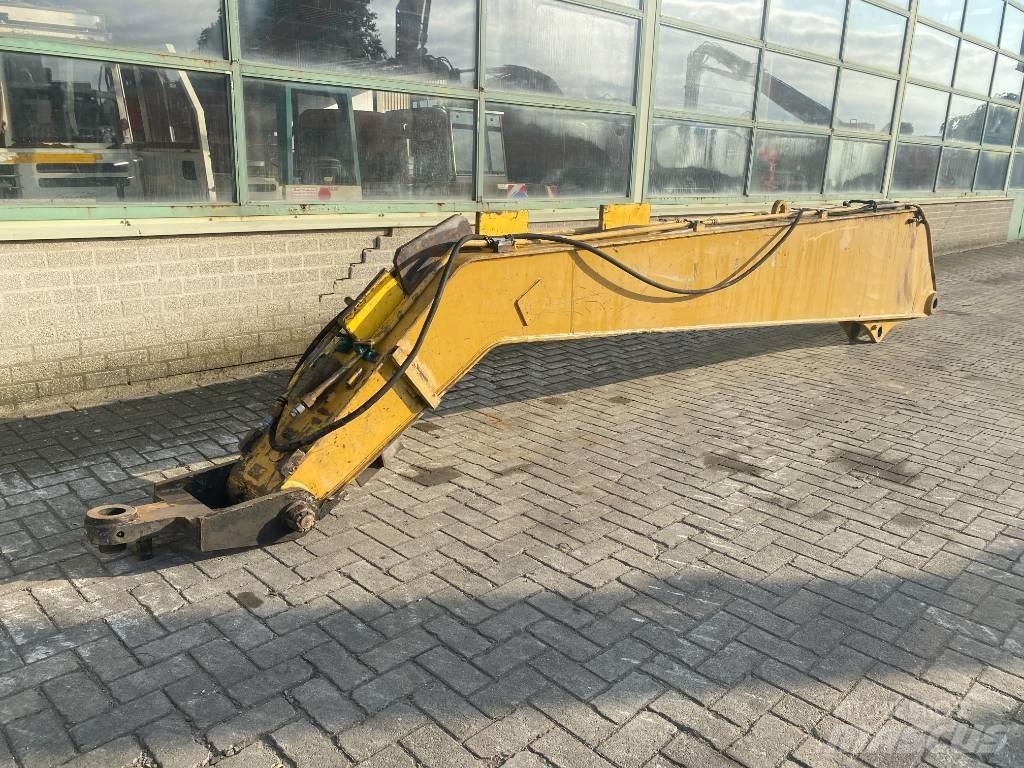 CAT Overslag arm Траншейні екскаватори