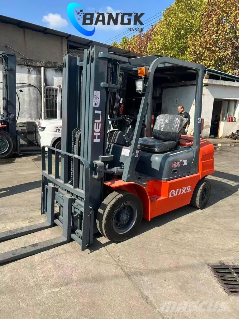 Heli K30 Дизельні навантажувачі