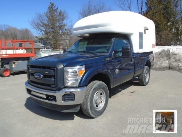 Ford F 450 XL SD Комунальні автомобілі / автомобілі загального призначення