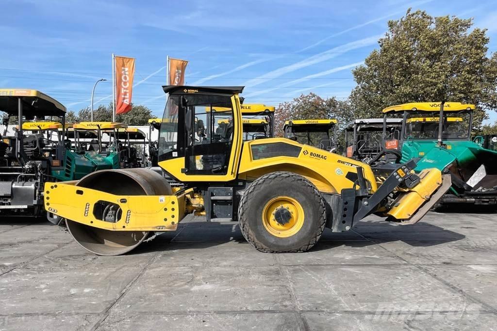 Bomag BW 213 D-5 Грунтові котки