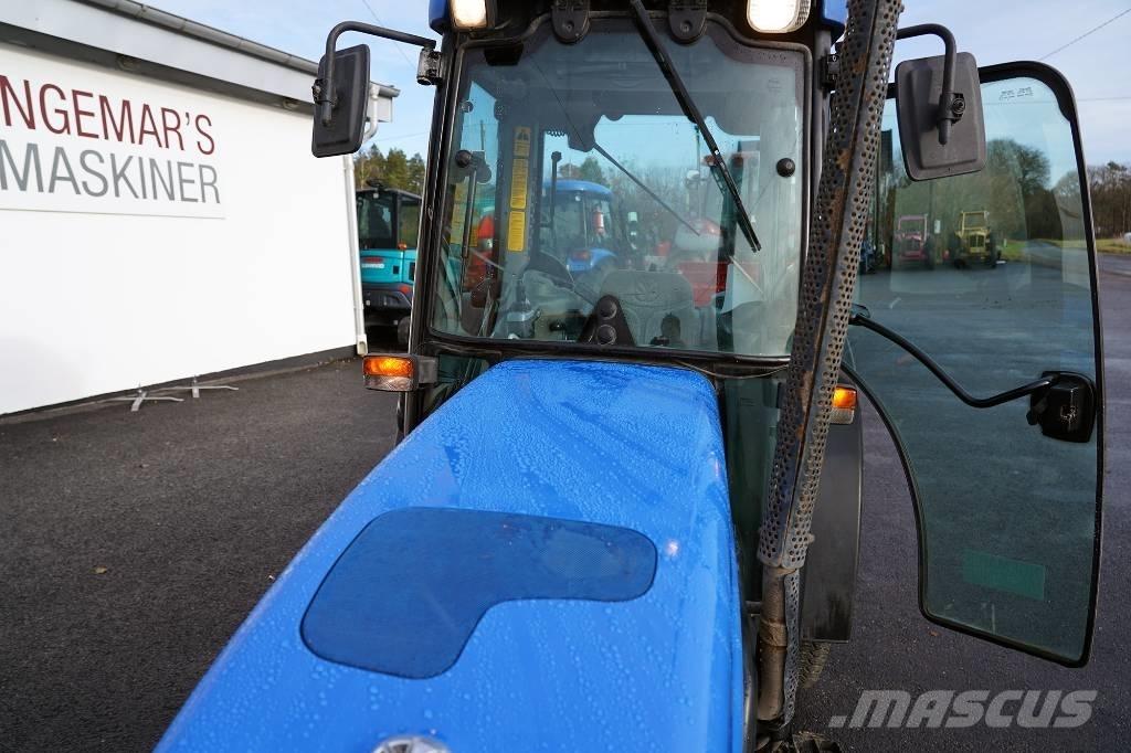 New Holland TN70NA Трактори