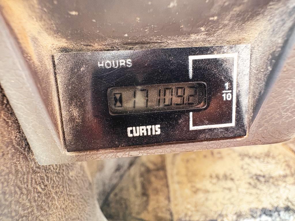 Doosan DL 300 Фронтальні навантажувачі