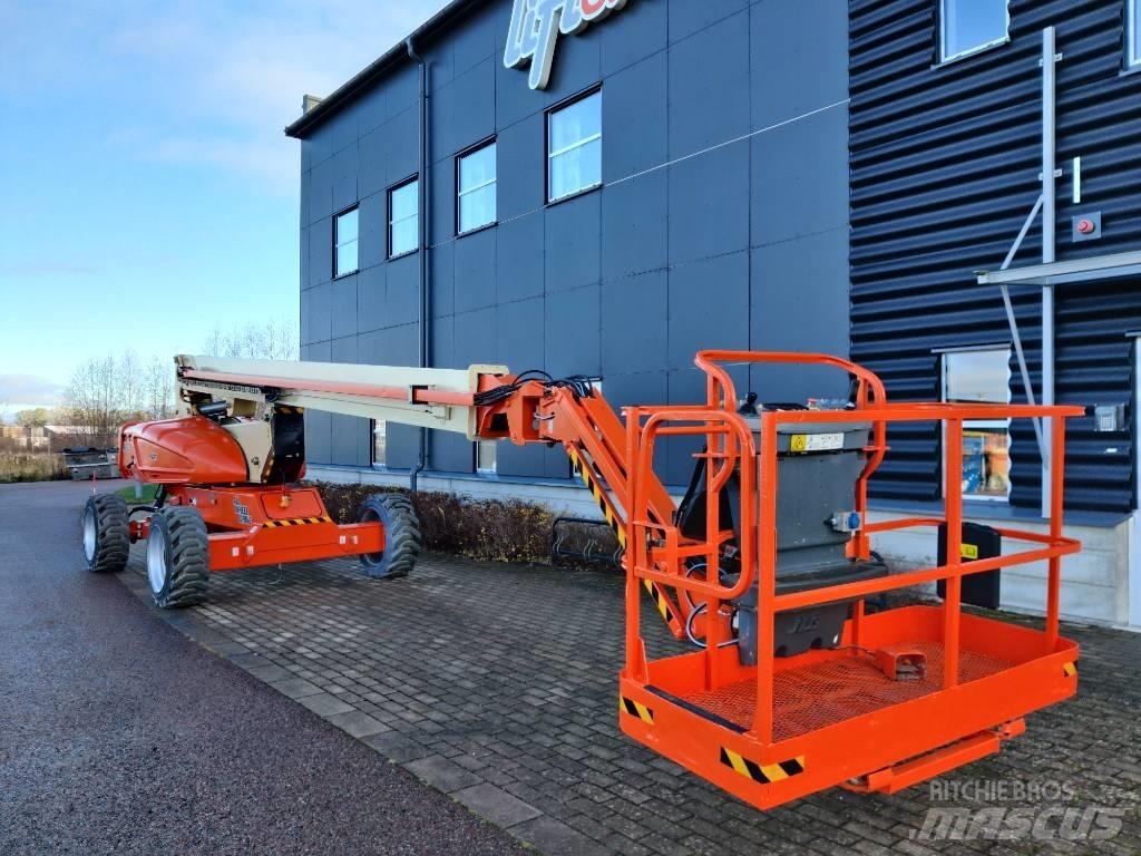 JLG M600JP Bomlift Колінчаті підйомники