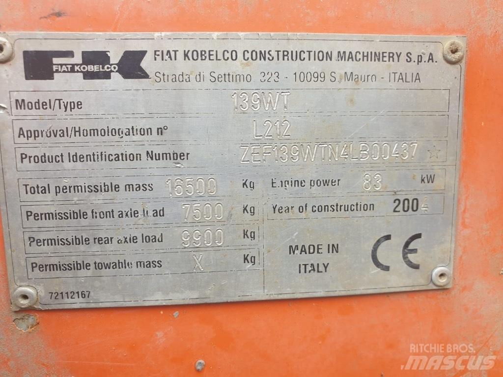Fiat-Kobelco E 145 W Колісні екскаватори