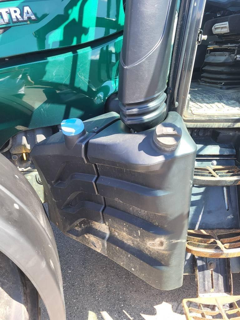 Valtra T 234 Direct Трактори