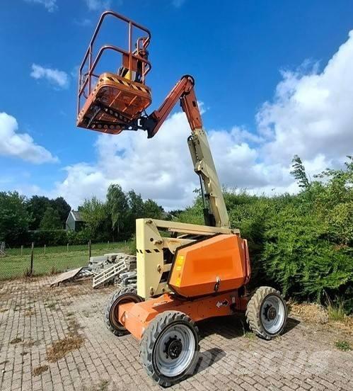 JLG 340 AJ Колінчаті підйомники