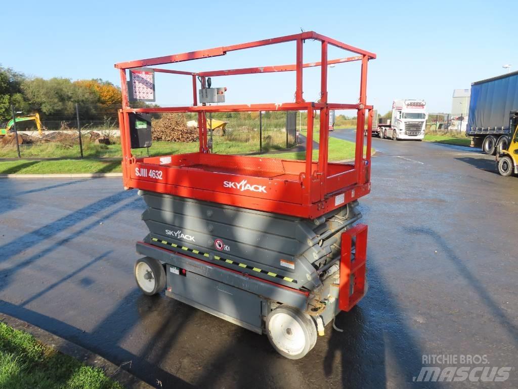 SkyJack SJ III 4632 Підйомники-ножиці