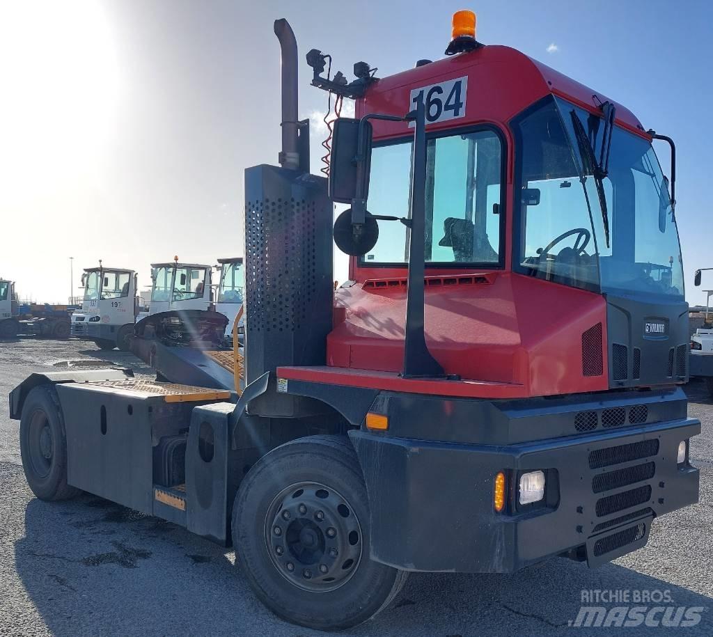 Kalmar T2 Термінальні трактори