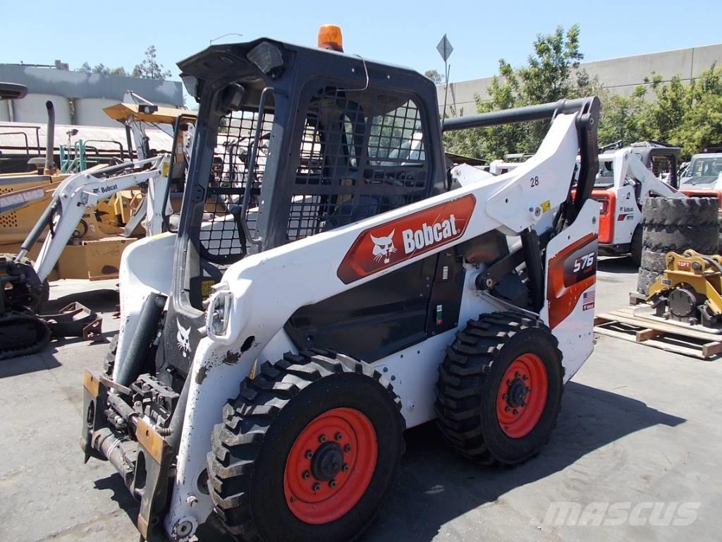 Bobcat S76 Міні-навантажувачі