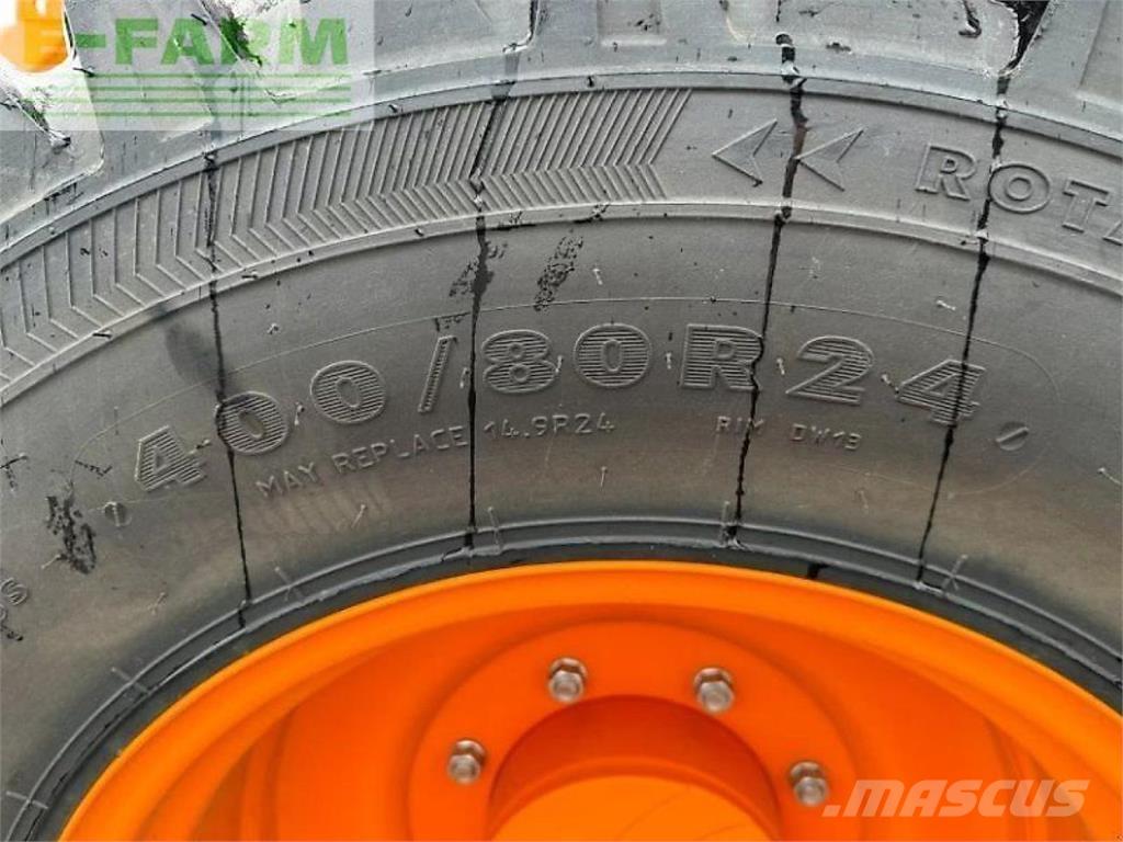 John Deere 6120m Трактори