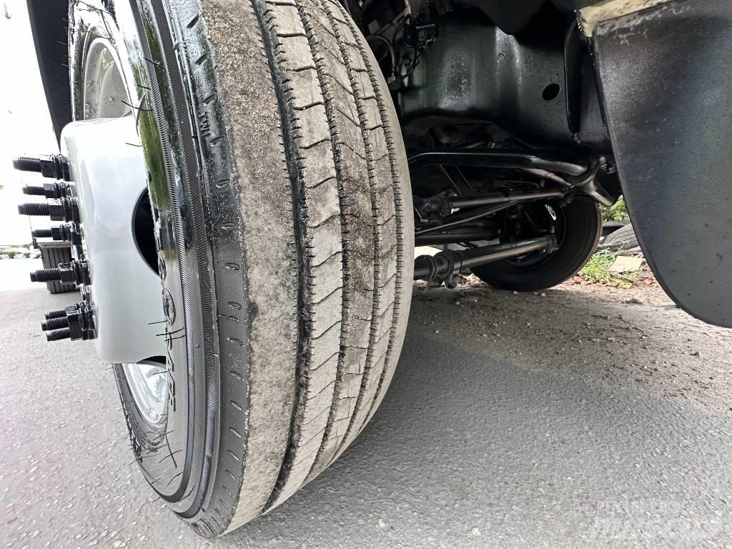 Ford F 550 Пікапи / Бічне розвантаження