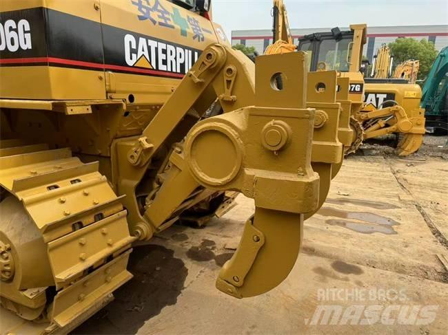 CAT D 6 G Гусеничні бульдозери