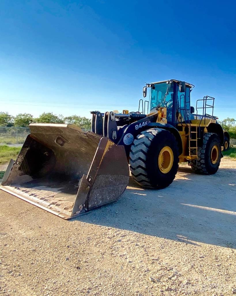 John Deere 844 K Фронтальні навантажувачі