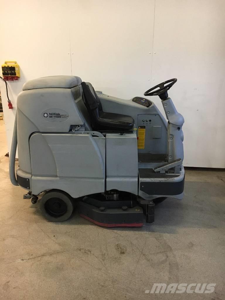 Nilfisk BR 1100 Комбіновані скруббери