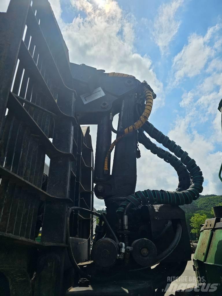 John Deere 1510G Форвардери
