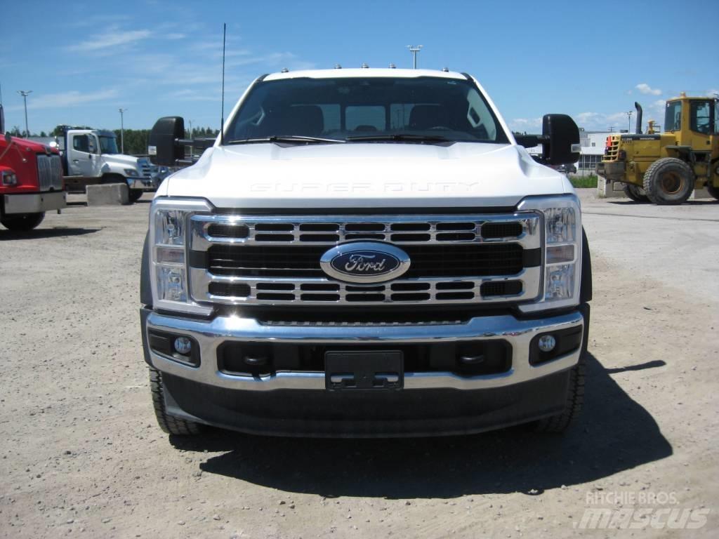 Ford F 550 Тягачі
