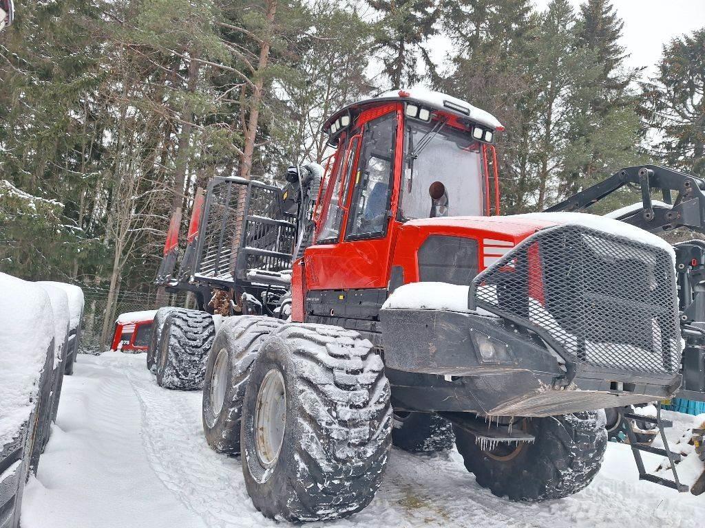 Komatsu 895 Форвардери