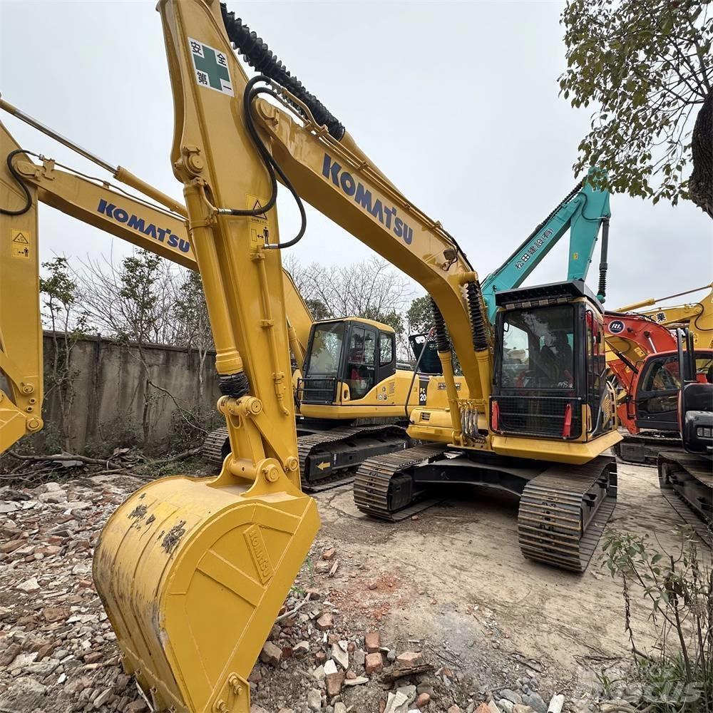 Komatsu PC 130-7 Гусеничні екскаватори