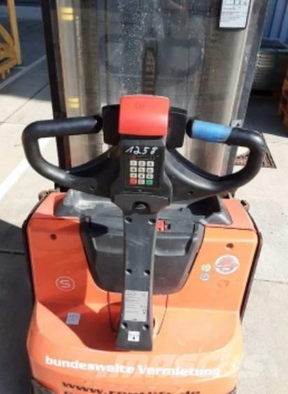 Toyota BT SWE 120 L Ручні штабелери