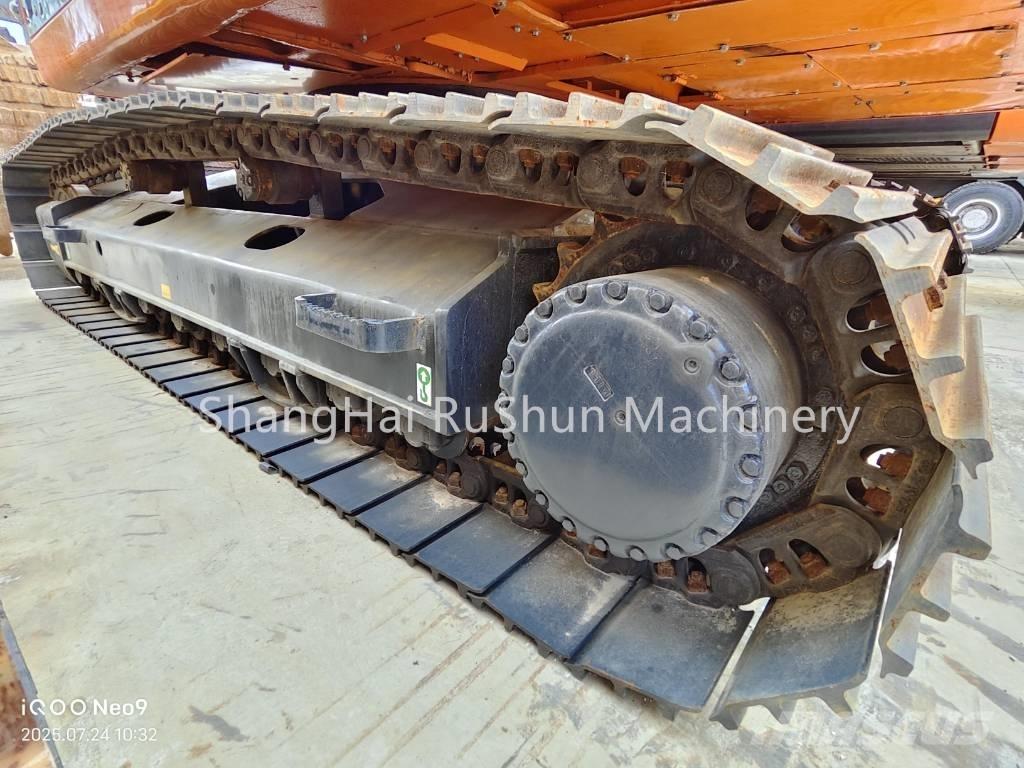 Doosan 225-7 Гусеничні екскаватори