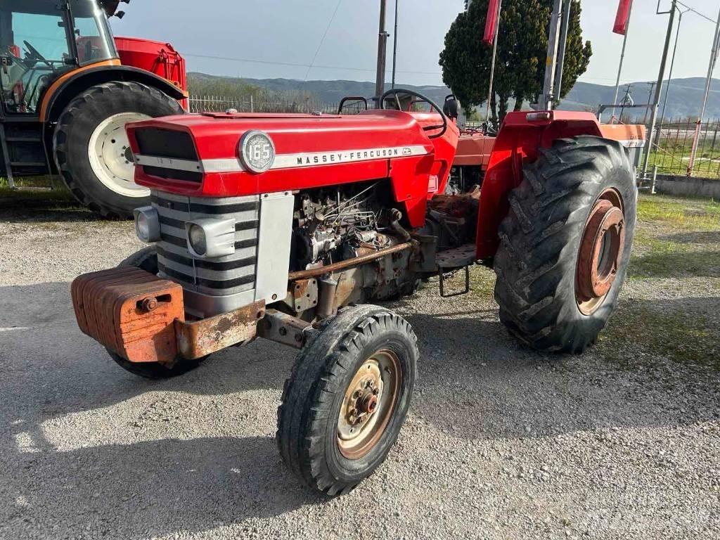 Massey Ferguson 165 Трактори
