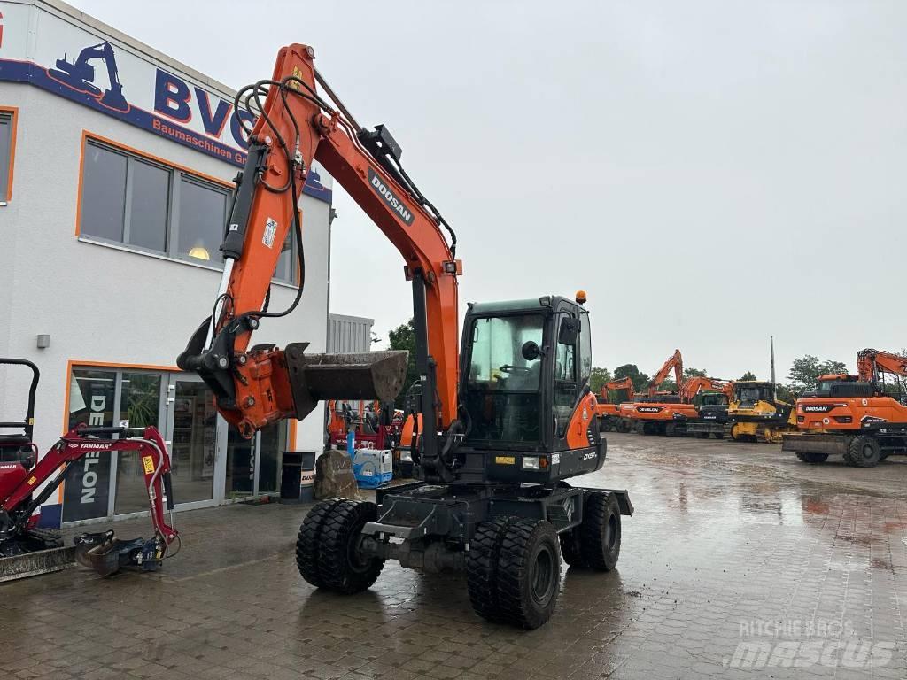 Doosan DX 57 W-5 Колісні екскаватори