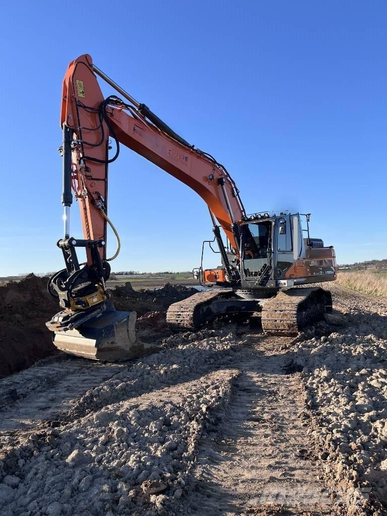 Doosan DX255 LC-7 Гусеничні екскаватори