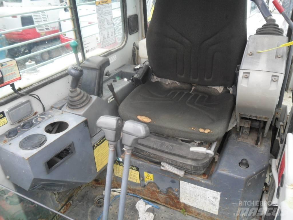 Takeuchi TB153FR Міні-екскаватори < 7т
