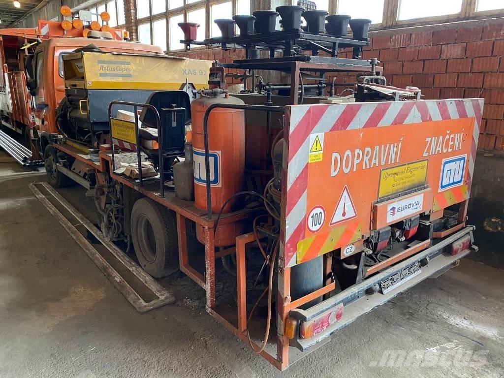 Avia D 90 L Вантажівки / спеціальні