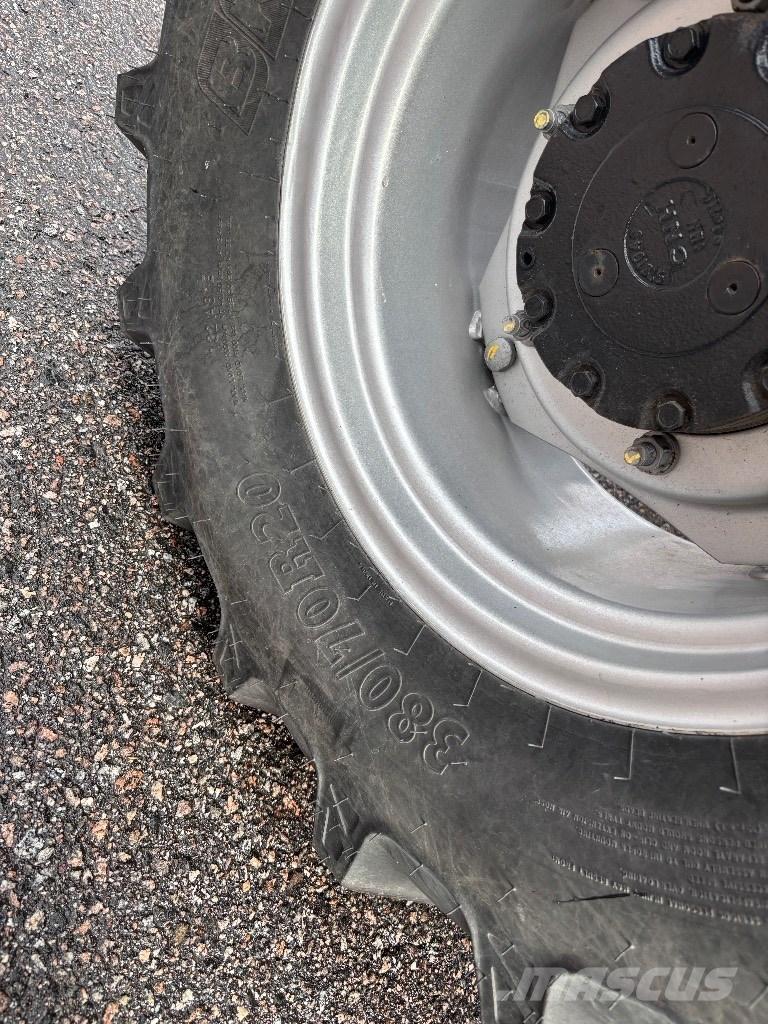 Case IH Farmall 75C Трактори