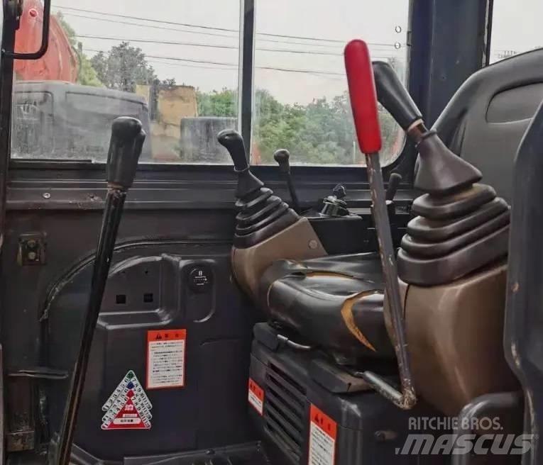 Kobelco SK50SR Гусеничні екскаватори