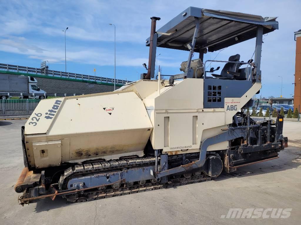 ABG Titan 326 Асфальтовкладачі