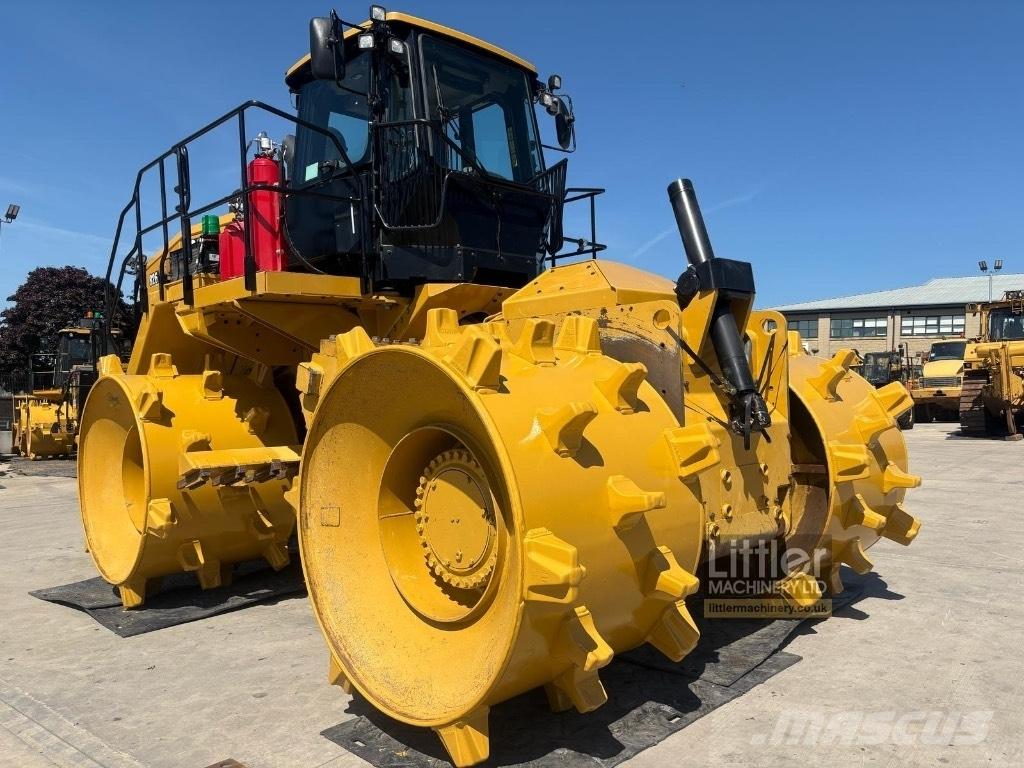 CAT 826 Сміттєві преси