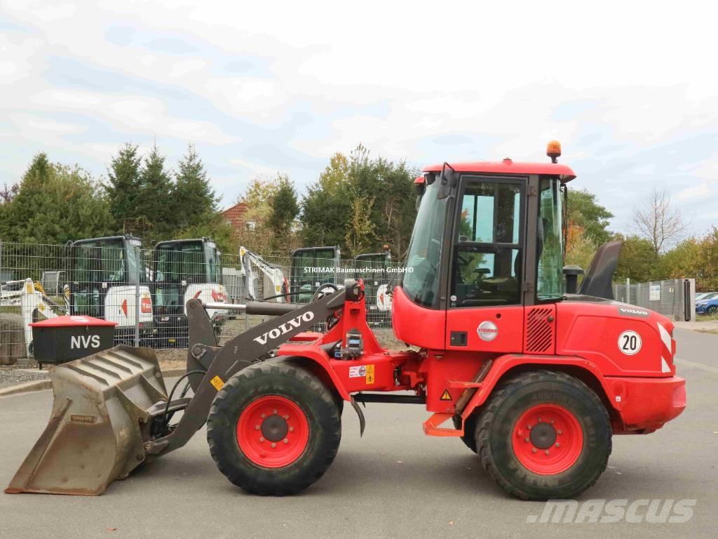 Volvo L 35 G Фронтальні навантажувачі