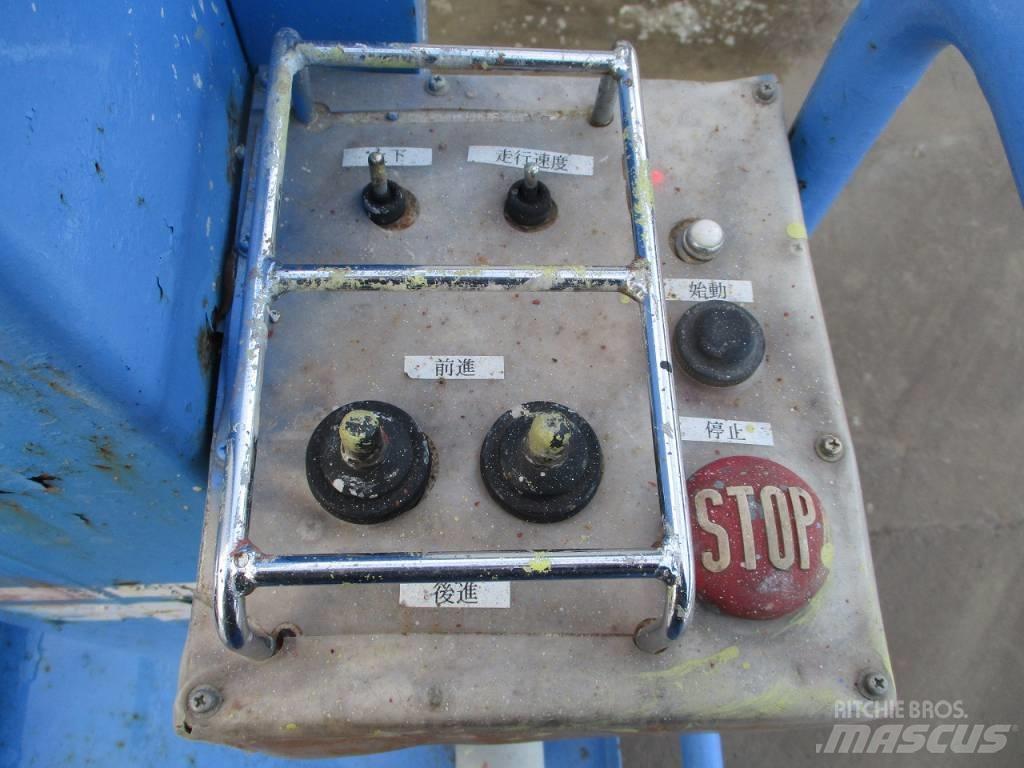 Aichi RM-040 Вертикальні щоглові підйомники