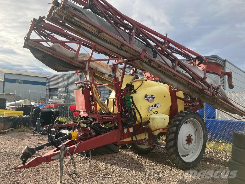 Hardi Commander Twin Причіпні обприскувачі