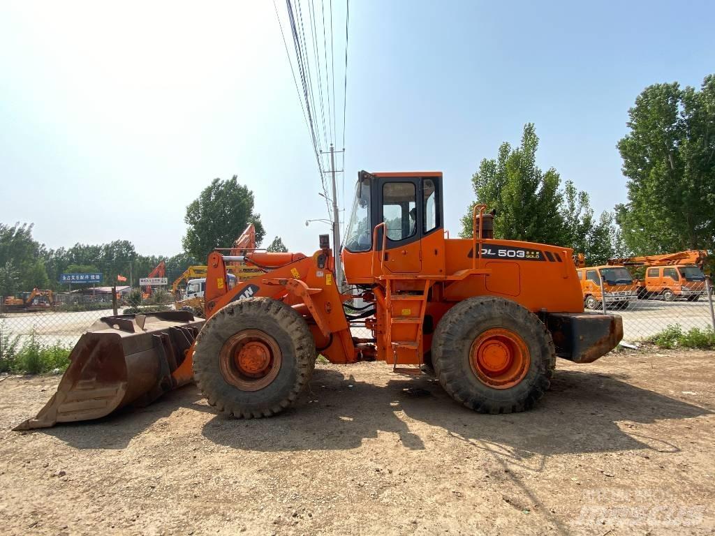 Doosan DL503 Екскаватори-навантажувачі