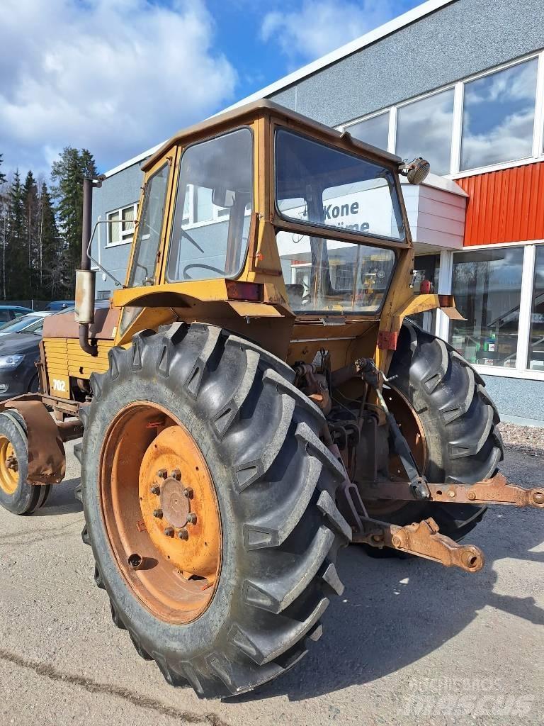 Valmet 702 Трактори