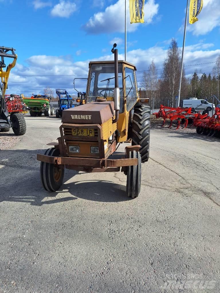 Valmet 702 Трактори