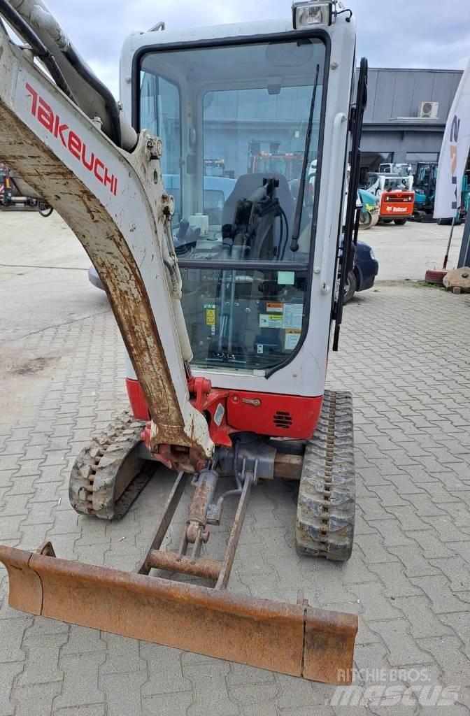 Takeuchi TB 216 Міні-екскаватори < 7т