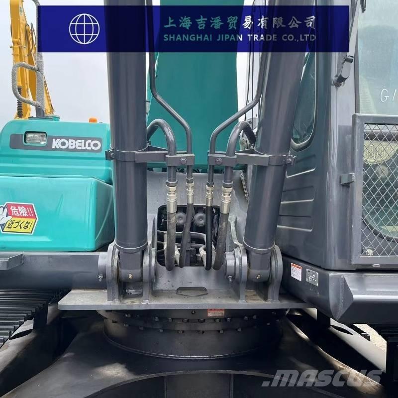 Kobelco SK 200 Гусеничні екскаватори