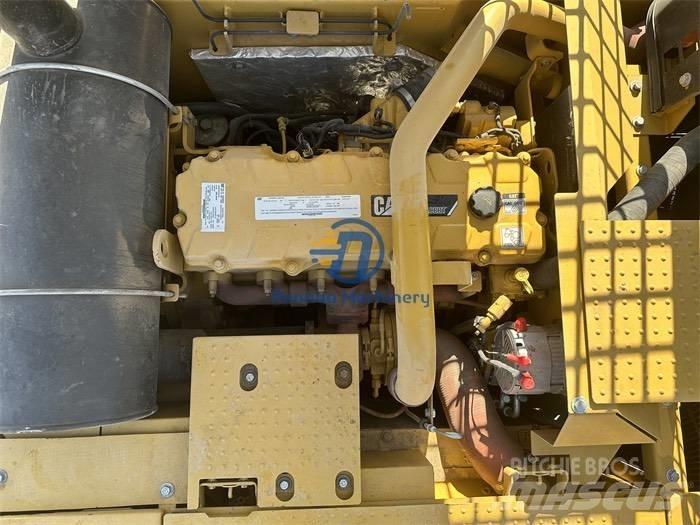 CAT 336 D Гусеничні екскаватори