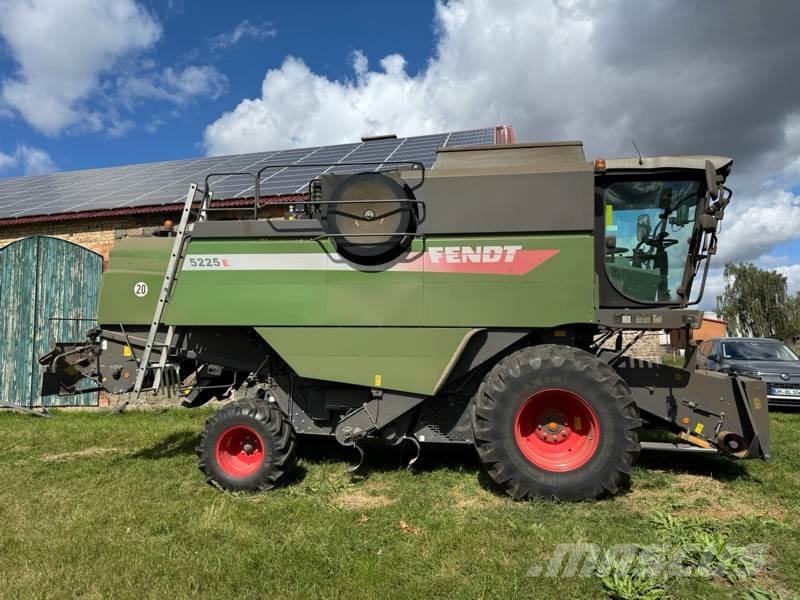 Fendt 5225 E Зернозбиральні комбайни