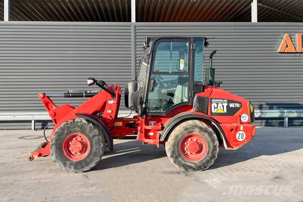 CAT 907H2 Фронтальні навантажувачі