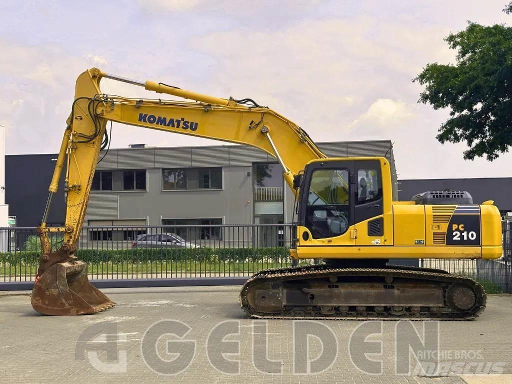 Komatsu PC210 LC-8 Гусеничні екскаватори