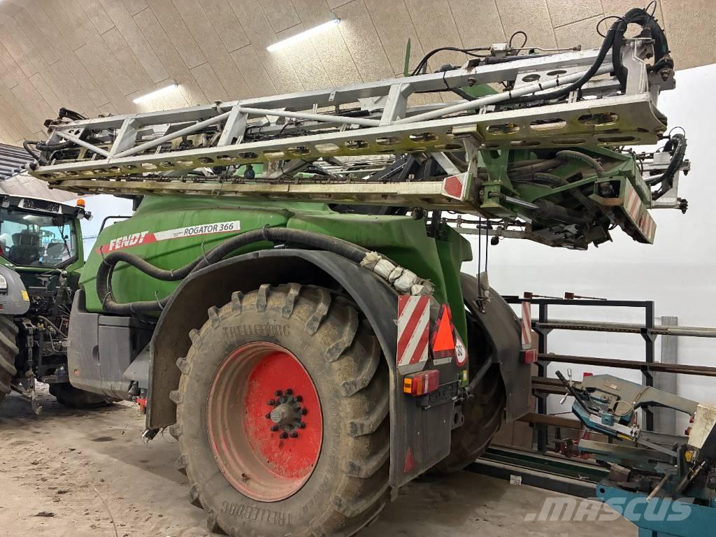 Fendt Rogator 366 Причіпні обприскувачі