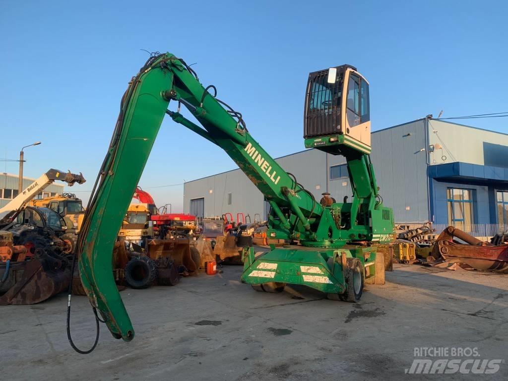 Minelli CM210 Колісні екскаватори