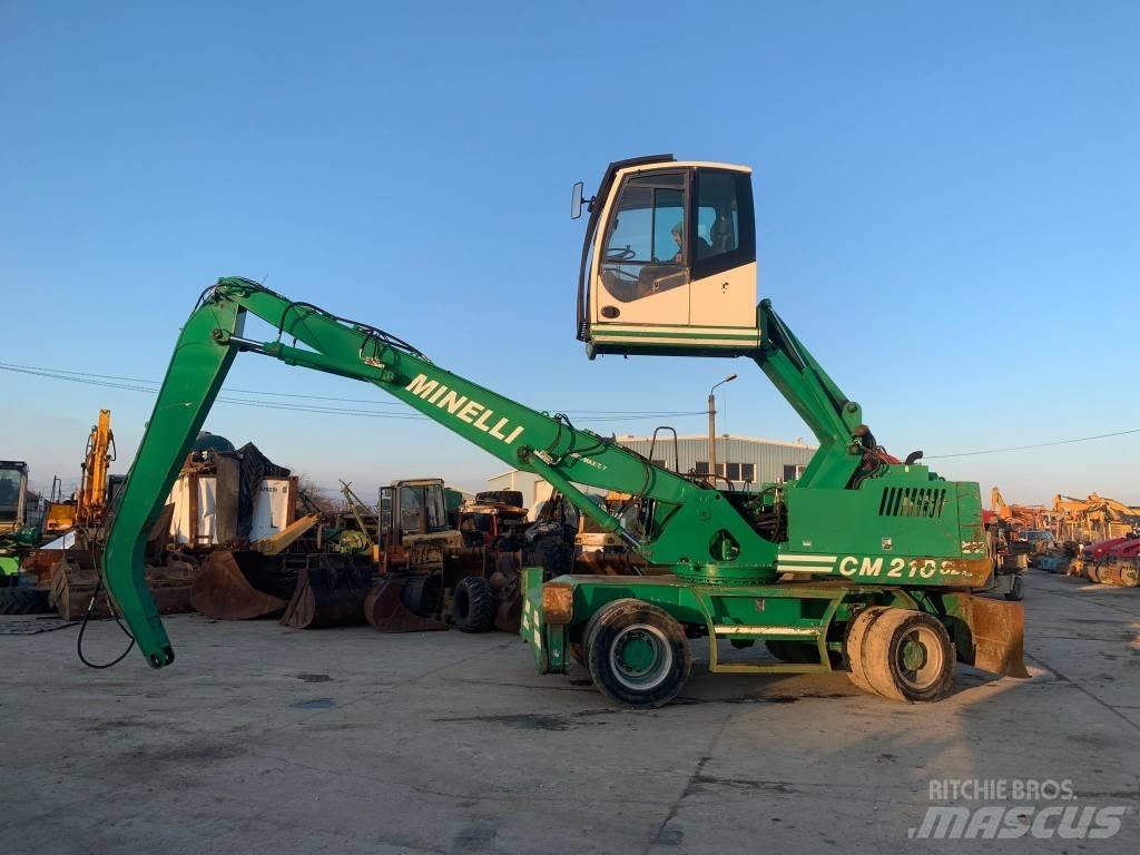 Minelli CM210 Колісні екскаватори