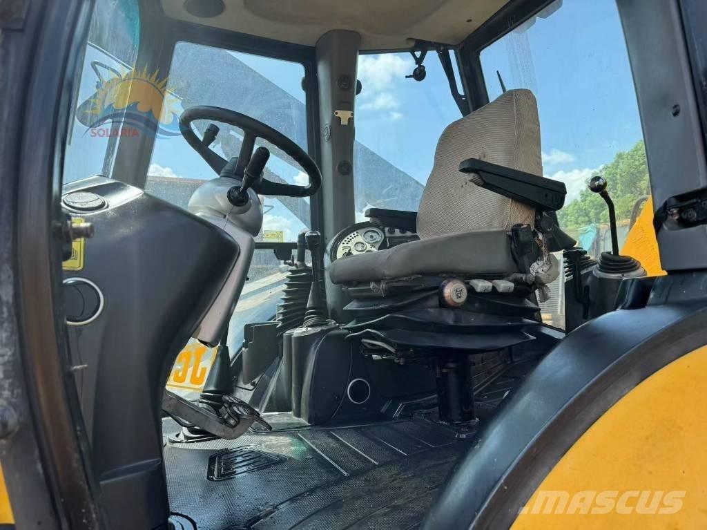 JCB 3 CX Екскаватори-навантажувачі